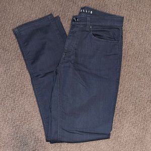 Perry Ellis Mens slim fit stretch pant